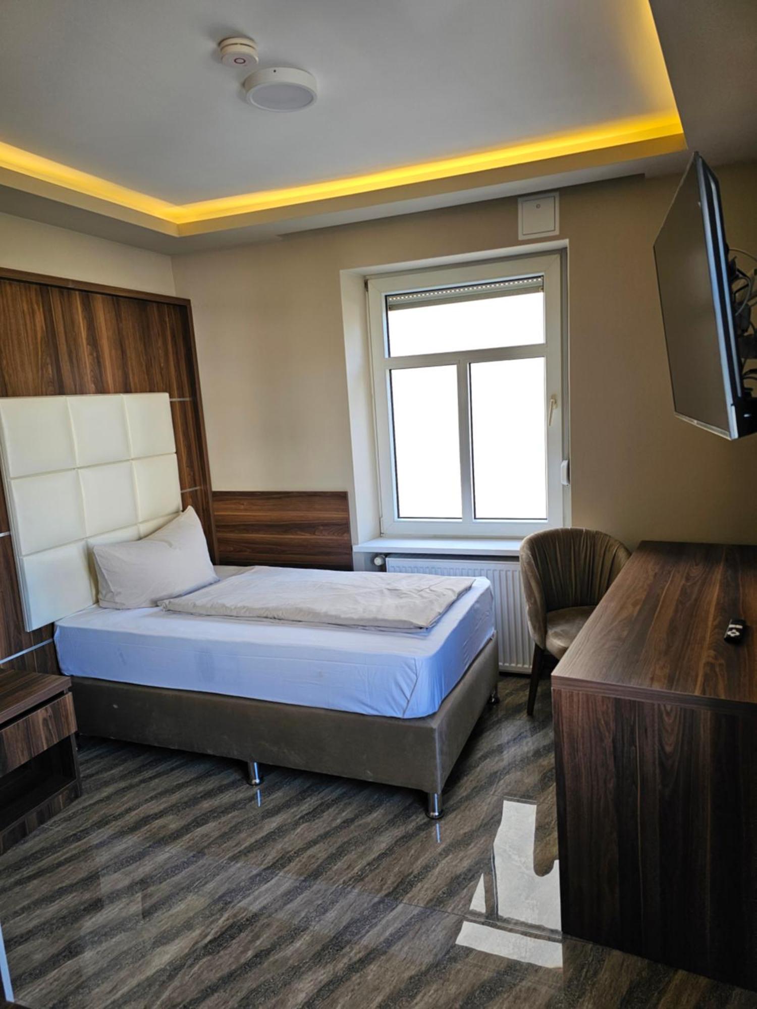 Hotel City Faber Вормс Экстерьер фото