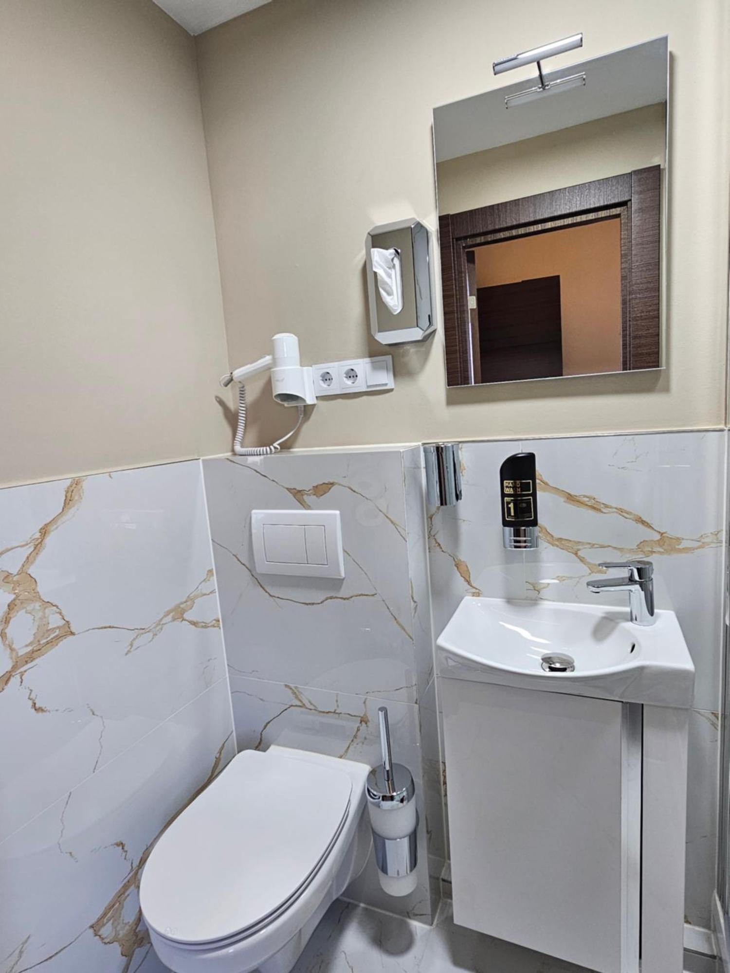 Hotel City Faber Вормс Экстерьер фото