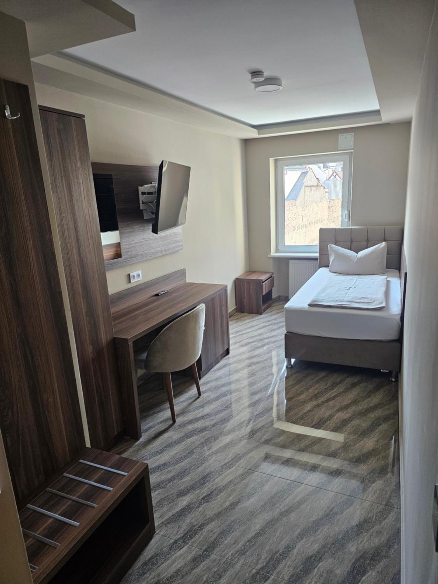 Hotel City Faber Вормс Экстерьер фото